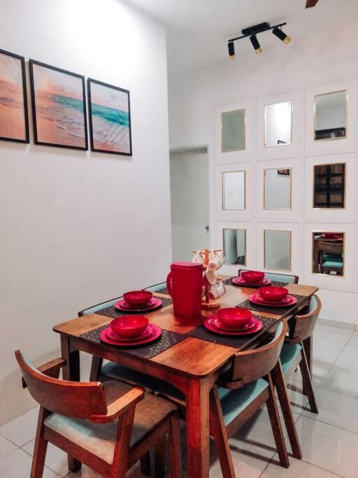 Homestay Casa Nur Iman @Adelia Kajang Zewnętrze zdjęcie