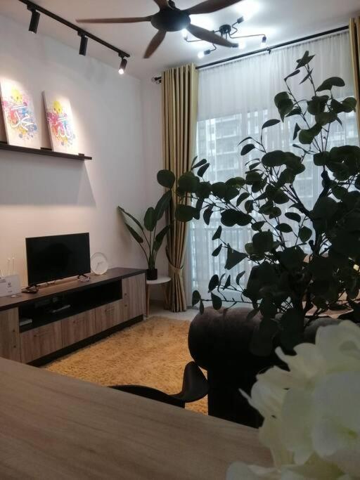 Homestay Casa Nur Iman @Adelia Kajang Zewnętrze zdjęcie